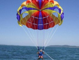 Port Stephens Parasailing - South Australia Travel 2