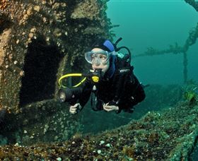 Ex-Hmas Adelaide Dive Site - South Australia Travel 0