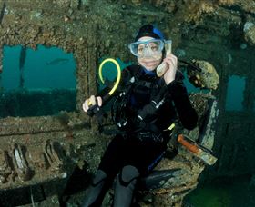 Ex-Hmas Adelaide Dive Site - South Australia Travel 2