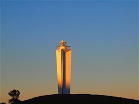 Cape Jervis Lighthouse - South Australia Travel 0