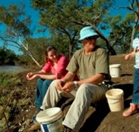 Charleville - Bakers Bend Warrego River Fishing Spot - South Australia Travel