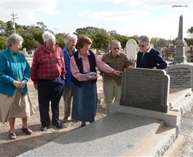 Wentworth Cemetery - South Australia Travel 0
