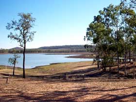 Theresa Creek Dam - South Australia Travel 0