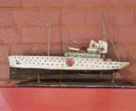 DUNERA  MUSEUM - Hay Internment And Prisoner Of War Camps Interpretive Centre - South Australia Travel 2