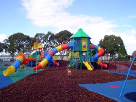 Millicent Mega Playground In The Domain - South Australia Travel 0