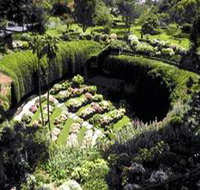 Umpherston Sinkhole - South Australia Travel