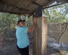 One Ton Post, Mungindi Queensland - South Australia Travel 0