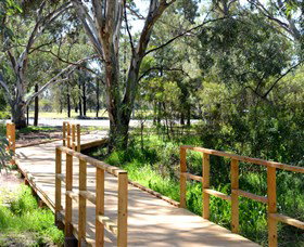 Green Corridor Walking Track - South Australia Travel 0