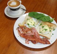 Breretons Bakery and Coffee Lounge - South Australia Travel