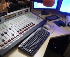 Peak Hill FM Community Radio Station - South Australia Travel 0
