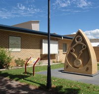 Chinchilla White Gums Art Gallery - South Australia Travel