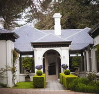 Duneira Mt Macedon - South Australia Travel