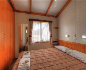 Inland Waters Holiday Parks Lake Burrendong - South Australia Travel 8