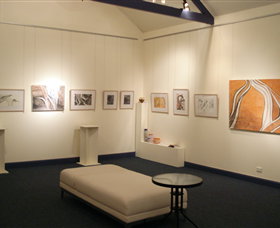 Jayes Gallery And Cafe - South Australia Travel 3