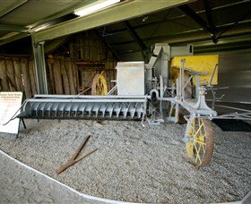 Headlie Taylor Header And Blacksmiths Shop - South Australia Travel 1