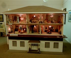 Benalla Costume And Kelly Museum - South Australia Travel 4