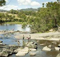 Polly McQuinns - South Australia Travel