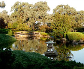 Cowra Japanese Garden And Cultural Centre - South Australia Travel 3
