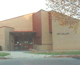 Cowra Regional Art Gallery - South Australia Travel 0