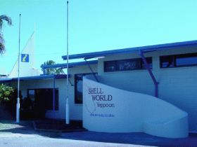 Shell World Yeppoon - South Australia Travel 0