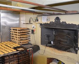 Holbrook Bakery - South Australia Travel 0
