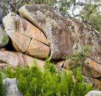 Frog Rock - South Australia Travel