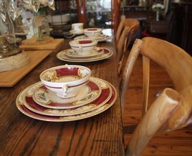 Peachtree Antiques - South Australia Travel 7
