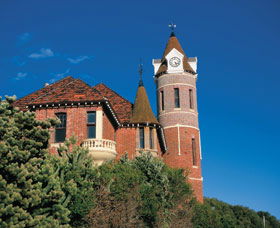 Old Post Office - South Australia Travel 1