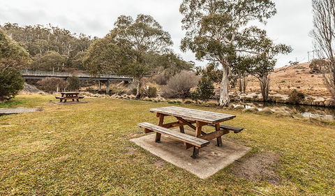 Thredbo River Picnic Area - South Australia Travel 2