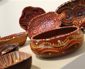 Maalinup Aboriginal Gallery - South Australia Travel 1