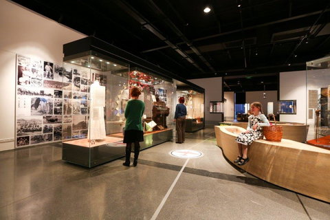 Albury Library Museum - South Australia Travel 8