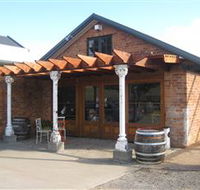Eling Forest Cellar Door and Cafe - South Australia Travel