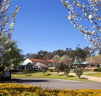 Hunter Valley Gardens Shopping Village - South Australia Travel