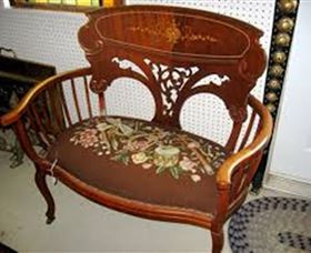 Dungog Fine Arts And Antiques - South Australia Travel 1