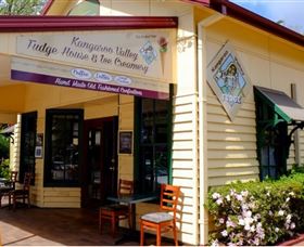 Kangaroo Valley Fudge House And Ice Creamery - South Australia Travel 0