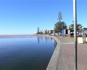 The Entrance Coast To Lake Walk - South Australia Travel 0