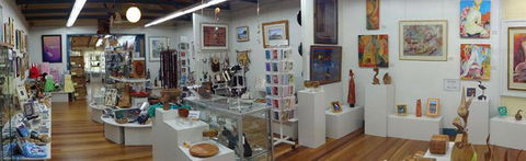 Ferry Park Gallery - South Australia Travel 3