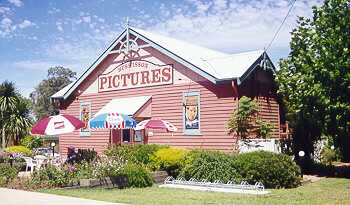 Huskisson Pictures - South Australia Travel 1