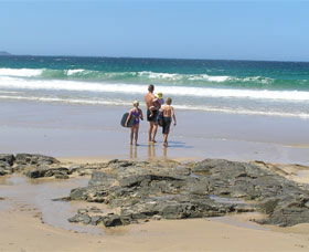 Shellharbour Beach - South Australia Travel 0