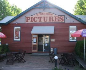 Huskisson Pictures - South Australia Travel 0