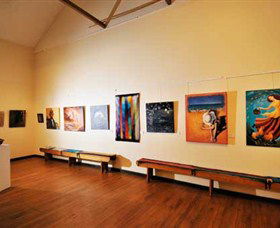 Blue Knob Hall Gallery And Cafe - South Australia Travel 1