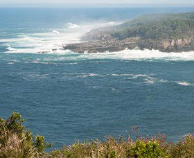 Booderee National Park: Cape St George Lighthouse - South Australia Travel 7