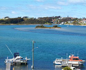 Kayaking Wagonga Inlet Narooma - South Australia Travel 1