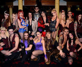 Draculas Cabaret Restaurant - South Australia Travel 1