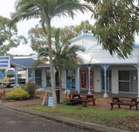 Laurieton Riverside Seafoods - South Australia Travel
