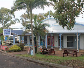 Laurieton Riverside Seafoods - South Australia Travel 0
