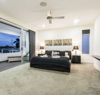 The Grand Broadbeach - Vogue Holiday Homes - South Australia Travel