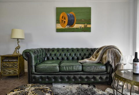 Farmers Arms Hotel & Art Suites Daylesford - South Australia Travel 3