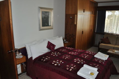 Sages Haus Bed And Breakfast - South Australia Travel 4