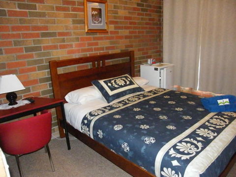 Boomers Guest House Hamilton - South Australia Travel 0
